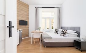Studio Apartment - Radziwillowska 27